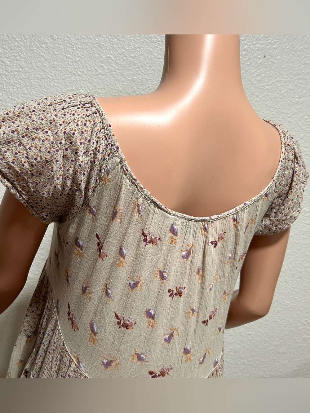Bohemian Beige Floral Tiered Mini Dress - Picture 4 of 8